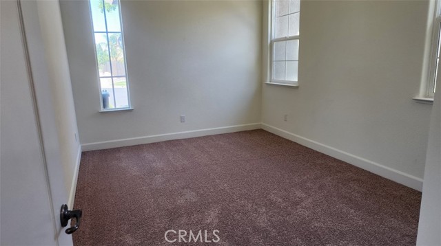 Detail Gallery Image 18 of 25 For 10372 Christo Way, Elk Grove,  CA 95757 - 4 Beds | 3/1 Baths