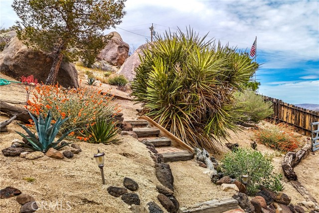 Detail Gallery Image 45 of 75 For 55525 Wood Rd, Yucca Valley,  CA 92284 - 1 Beds | 1 Baths