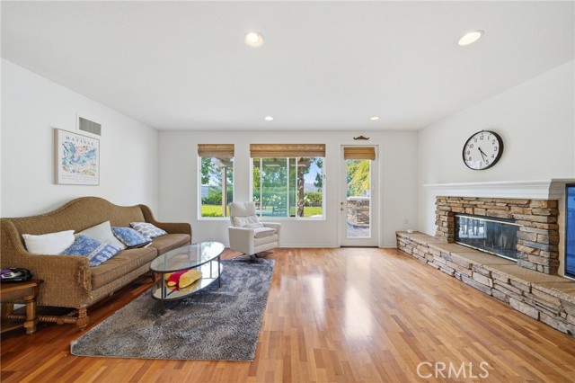 Detail Gallery Image 11 of 50 For 8251 E Marblehead Way, Anaheim Hills,  CA 92808 - 5 Beds | 3 Baths