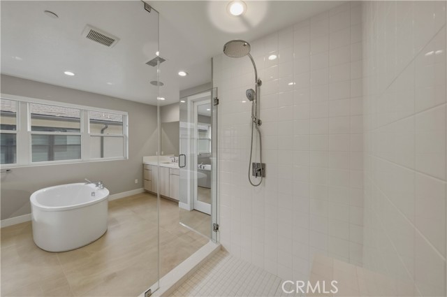 Image 20 of 42 For 11800 Hillsborough