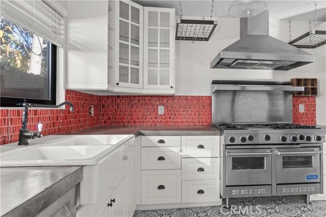4536 Maycrest Street, Los Angeles CA: https://media.crmls.org/medias/96b65ca6-0d25-4f7b-b655-039d4a597ffe.jpg