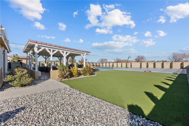 Detail Gallery Image 50 of 55 For 3625 Paddock Way, Quartz Hill,  CA 93536 - 6 Beds | 4/2 Baths