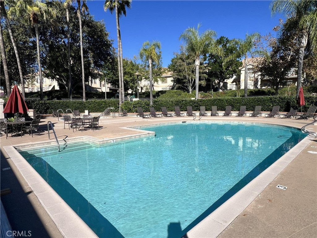 MLS #OC25266637 image #30