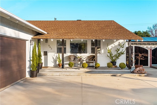 Detail Gallery Image 3 of 53 For 943 E Everett Place, Orange,  CA 92867 - 2 Beds | 2 Baths