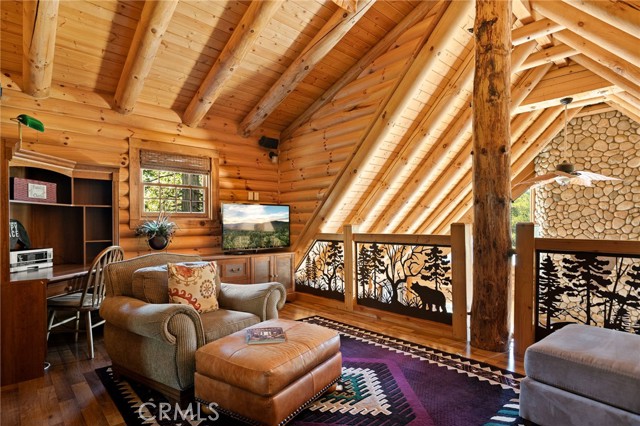 27492 Cedarwood Court, Lake Arrowhead CA: https://media.crmls.org/medias/96b9c920-0465-40db-8b21-98497e9fac6d.jpg