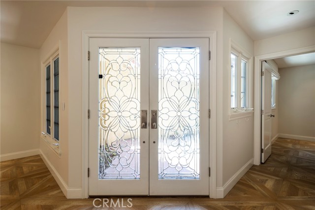 38 Fairway Drive, Manhattan Beach CA: https://media.crmls.org/medias/96bb413b-3fb9-4b9a-a1ea-f40765d8d998.jpg