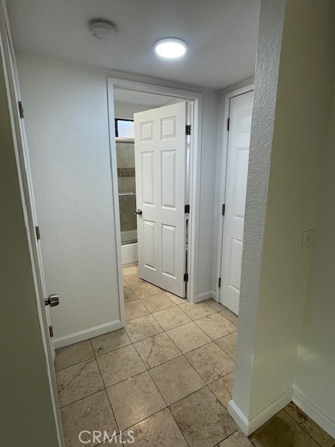 Detail Gallery Image 13 of 29 For 8359 Deering Ave, Canoga Park,  CA 91304 - 4 Beds | 3 Baths
