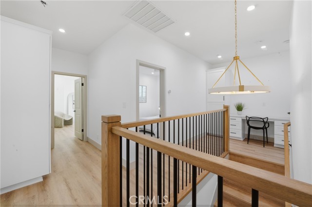 Detail Gallery Image 15 of 36 For 15534 Colorado Ave, Paramount,  CA 90723 - 4 Beds | 2/1 Baths