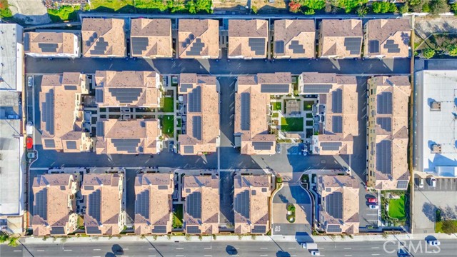 Detail Gallery Image 44 of 47 For 300 Vista Dr #94,  La Habra,  CA 90631 - 3 Beds | 2/1 Baths