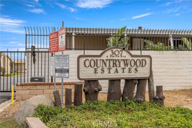 Detail Gallery Image 28 of 33 For 307 S Smith Ave #5,  Corona,  CA 92882 - 2 Beds | 2 Baths