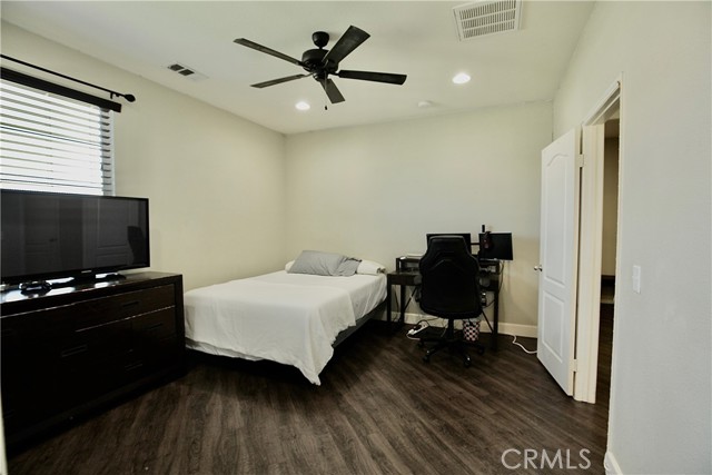 Detail Gallery Image 17 of 30 For 31811 Reinhardt Ct, Menifee,  CA 92584 - 4 Beds | 3 Baths