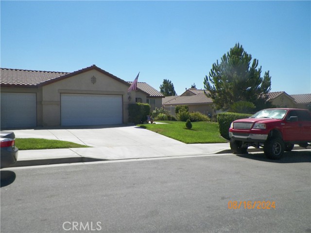 Detail Gallery Image 1 of 35 For 6673 N Ofelia Dr, San Bernardino,  CA 92407 - 4 Beds | 2 Baths