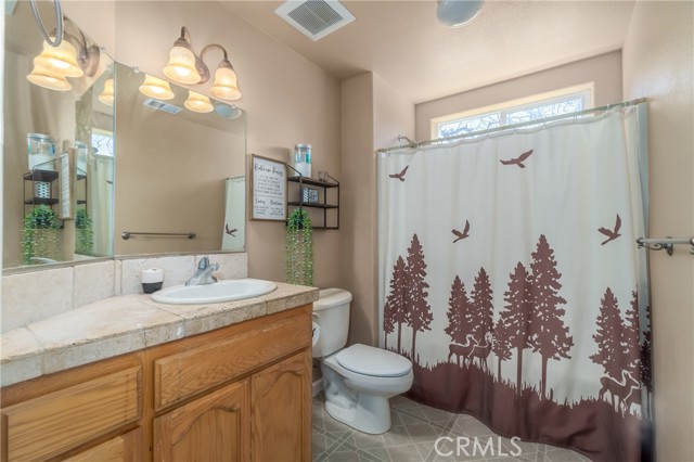 Detail Gallery Image 21 of 51 For 3409 Wolf Creek Rd, Clearlake Oaks,  CA 95423 - 3 Beds | 3 Baths