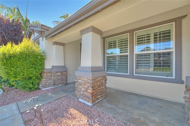 Detail Gallery Image 5 of 75 For 27368 Pumpkin St, Murrieta,  CA 92562 - 5 Beds | 3 Baths