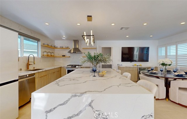 Detail Gallery Image 13 of 67 For 17541 Santa Cristobal, Fountain Valley,  CA 92708 - 4 Beds | 2/1 Baths