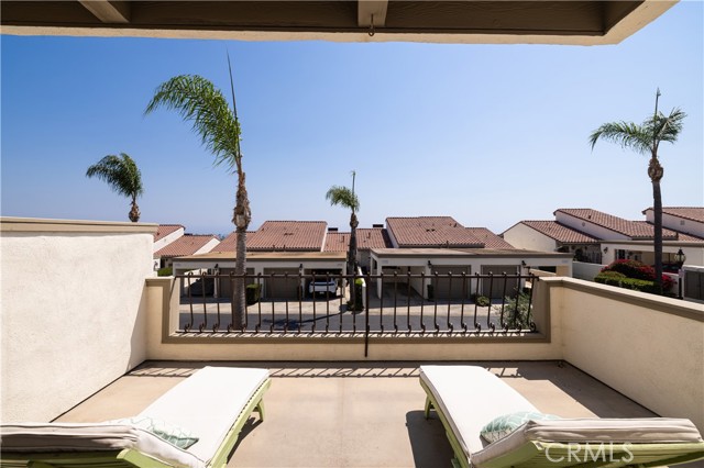 Detail Gallery Image 12 of 34 For 23279 Atlantis Way, Dana Point,  CA 92629 - 2 Beds | 2/1 Baths