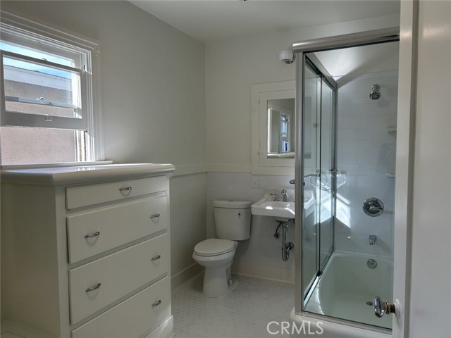 Detail Gallery Image 9 of 11 For 5335 Noel, Temple City,  CA 91780 - 3 Beds | 1 Baths