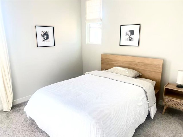 Detail Gallery Image 6 of 6 For 218 Keeper, Irvine,  CA 92618 - 4 Beds | 3/1 Baths