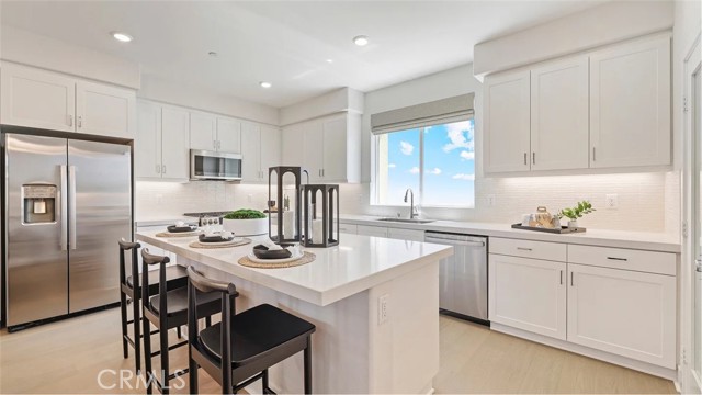1720 E Park Street, Anaheim CA: https://media.crmls.org/medias/96c4812e-fa70-4b0a-b66e-6b220bc4f5d5.jpg