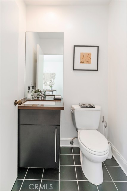 1401 Camden Avenue, Los Angeles CA: https://media.crmls.org/medias/96c49280-3721-46f1-83a9-7d606ec3487e.jpg