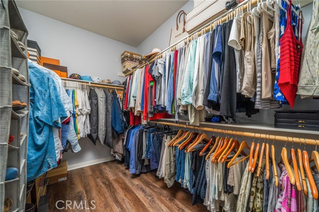 3143 E Painted Crescent Street, Ontario CA: https://media.crmls.org/medias/96c4df86-4479-4505-80c4-3679ffdc1e20.jpg