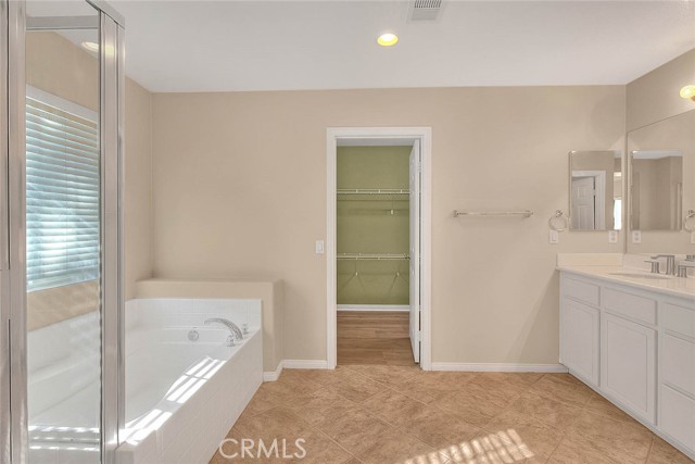 Detail Gallery Image 32 of 45 For 8043 Jamestown, Fontana,  CA 92336 - 3 Beds | 2/1 Baths