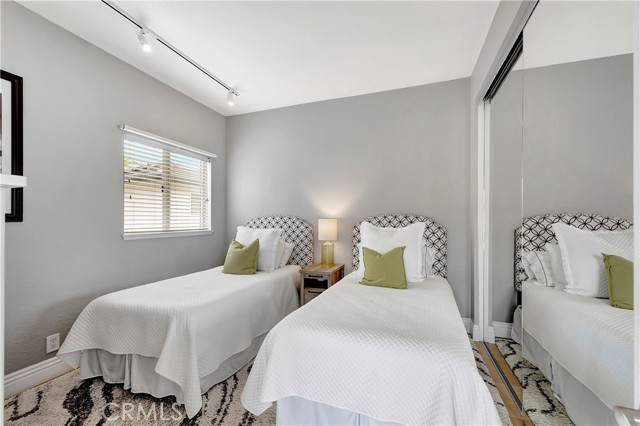 Detail Gallery Image 42 of 55 For 1916 Pine St, Huntington Beach,  CA 92648 - 4 Beds | 3 Baths