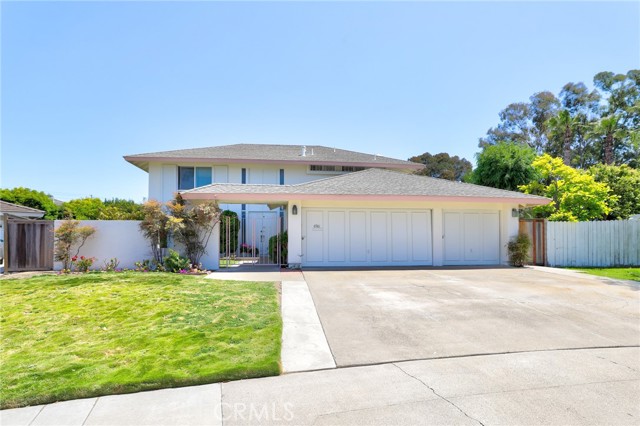 Detail Gallery Image 3 of 44 For 6961 via Angelina Dr, Huntington Beach,  CA 92647 - 5 Beds | 3 Baths