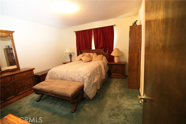 Detail Gallery Image 23 of 57 For 11211 Holmes Ave, Jurupa Valley,  CA 91752 - 4 Beds | 2/1 Baths