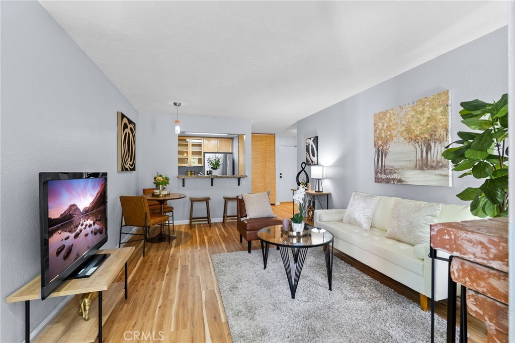 2960 Broadway - photo 4