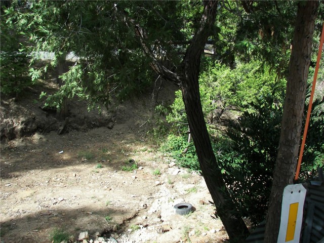 23730 Lakeview, Crestline, CA 92325