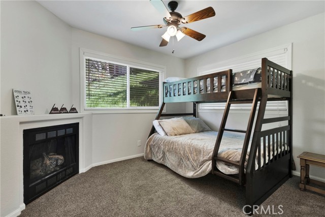 Detail Gallery Image 12 of 40 For 1031 Berne Dr, Crestline,  CA 92325 - 3 Beds | 2 Baths