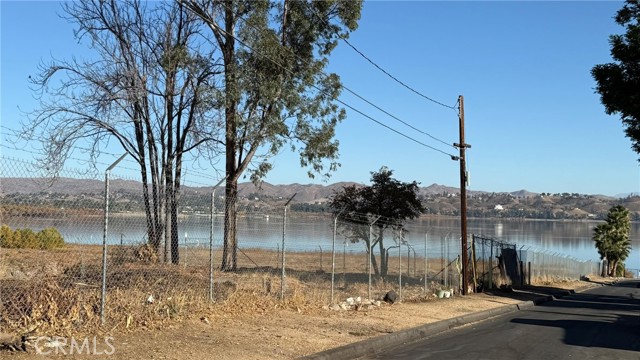 Detail Gallery Image 17 of 17 For 32912 Bonnie Lea Dr, Lake Elsinore,  CA 92530 - 2 Beds | 1 Baths