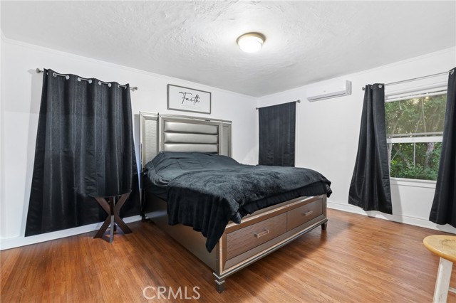 Detail Gallery Image 22 of 26 For 4916 W 12th St, Los Angeles,  CA 90019 - 6 Beds | 4 Baths