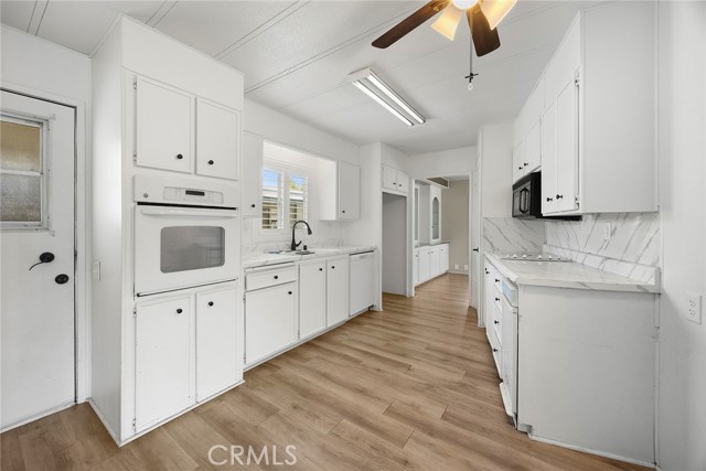 Detail Gallery Image 17 of 28 For 2851 Rolling Hills Dr #260,  Fullerton,  CA 92835 - 3 Beds | 2 Baths