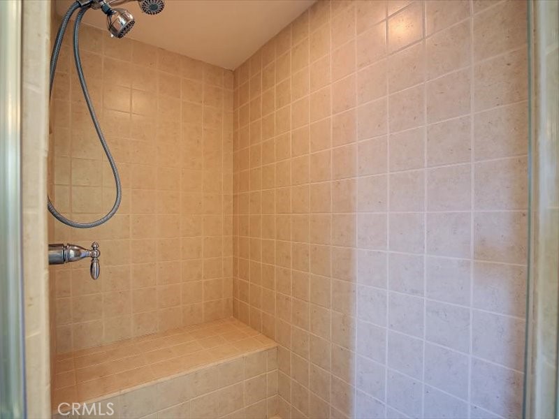 https://media.crmls.org/medias/96c82442-3406-42ca-8943-d9c8396b5b7d.jpg?preset=X-Large