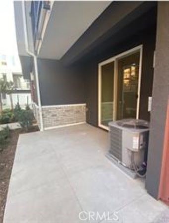 Detail Gallery Image 3 of 29 For 177 Steely, Irvine,  CA 92614 - 3 Beds | 2/1 Baths