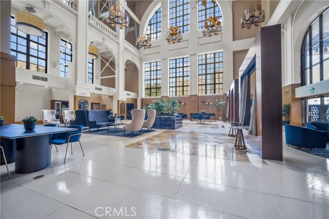 700 E Street, San Diego, California 92101, 1 Bedroom Bedrooms, ,2 BathroomsBathrooms,Residential,For Sale,E Street,OC24112082