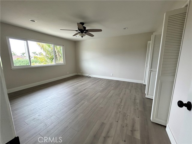 Detail Gallery Image 22 of 25 For 17112 Saint Andrews Ln, Huntington Beach,  CA 92649 - 4 Beds | 2/1 Baths