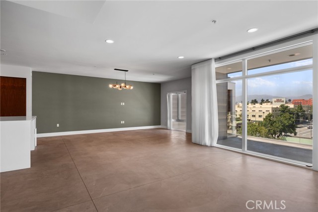 Detail Gallery Image 2 of 16 For 482 S Arroyo Pkwy #503,  Pasadena,  CA 91105 - 2 Beds | 2 Baths