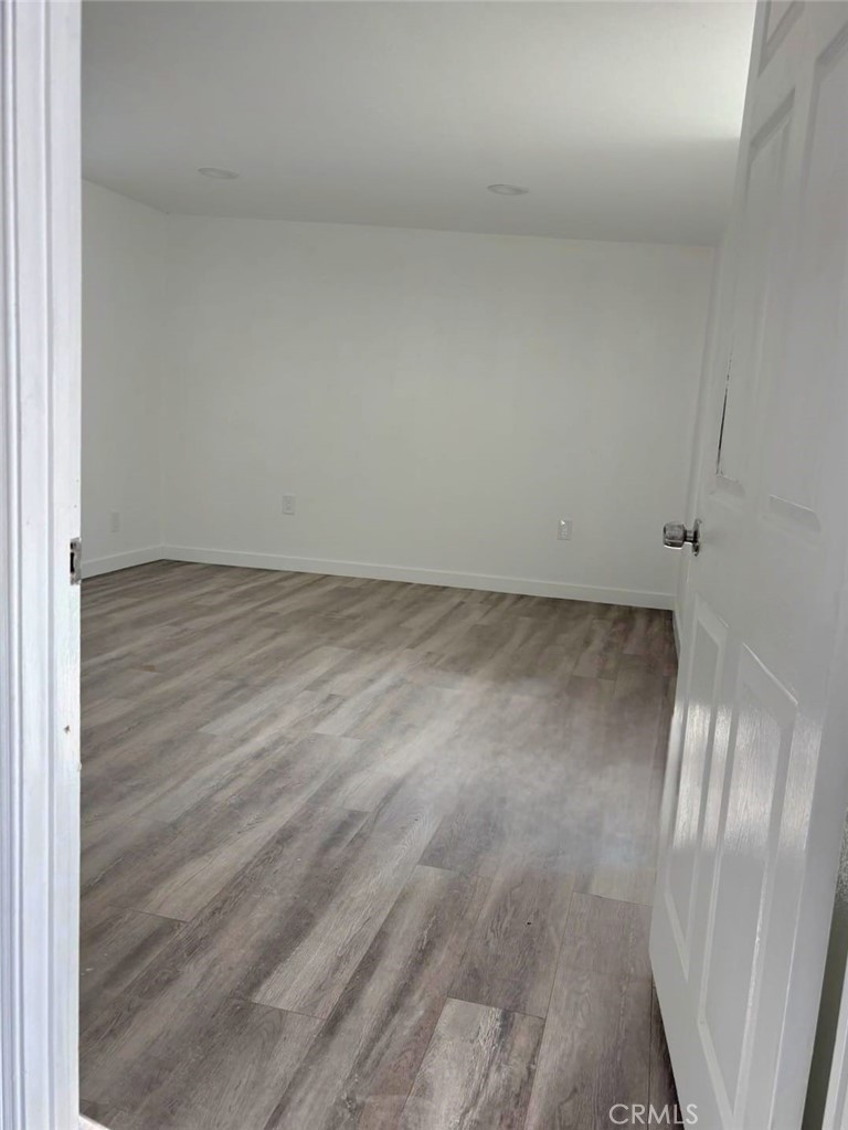 8854 Dorrington Avenue