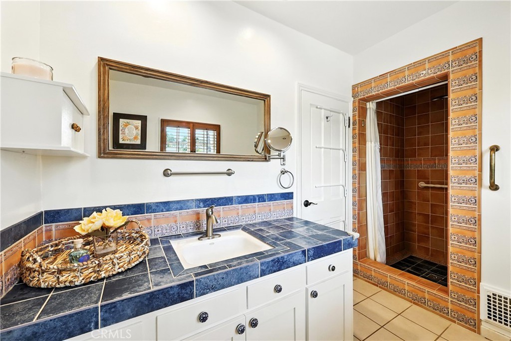 MLS #MB25152478 img 35