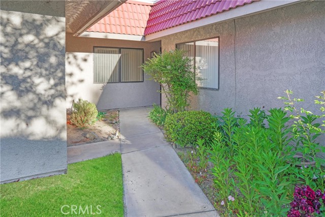 Detail Gallery Image 5 of 33 For 27535 Lakeview Dr #37,  Helendale,  CA 92342 - 2 Beds | 2 Baths