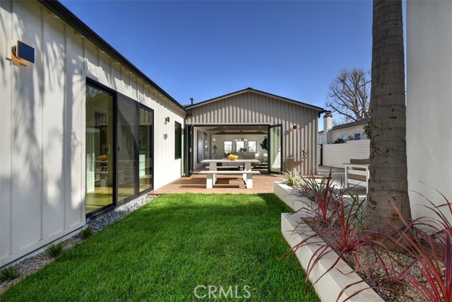 Detail Gallery Image 43 of 50 For 7907 Vicksburg, Los Angeles,  CA 90045 - 4 Beds | 3/1 Baths