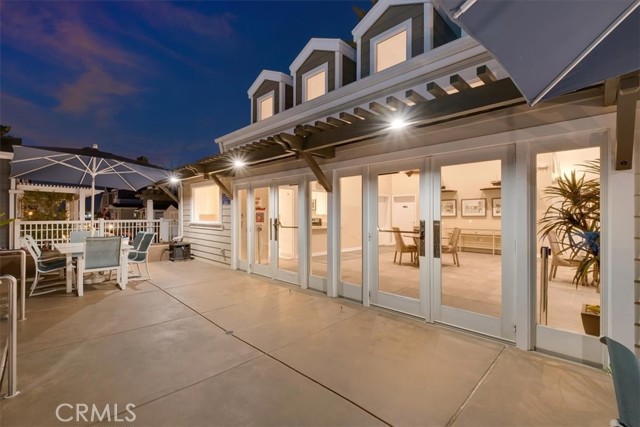 Detail Gallery Image 38 of 41 For 16 Cabrillo St, Newport Beach,  CA 92663 - 2 Beds | 2 Baths