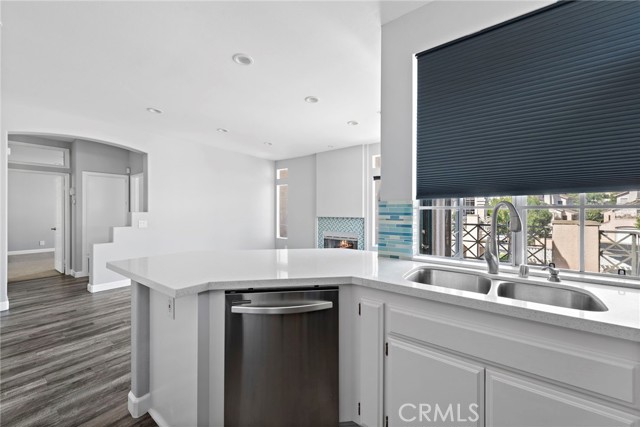 137 Shorebreaker Drive, Laguna Niguel CA: https://media.crmls.org/medias/96ce3dad-3800-4ec6-86b2-77fb58cbbf3d.jpg