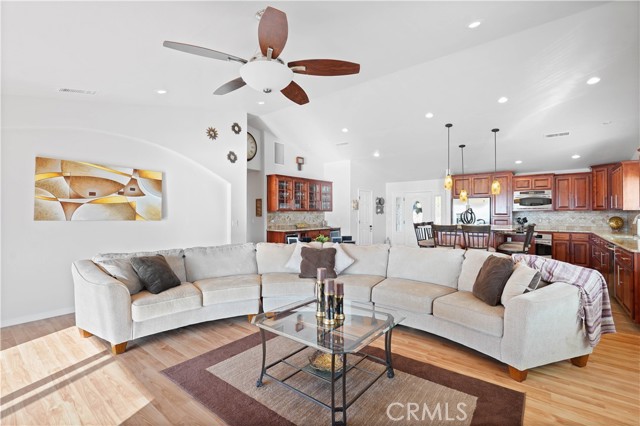 Detail Gallery Image 37 of 48 For 2921 Crestview Dr, Clearlake,  CA 95422 - 3 Beds | 2 Baths