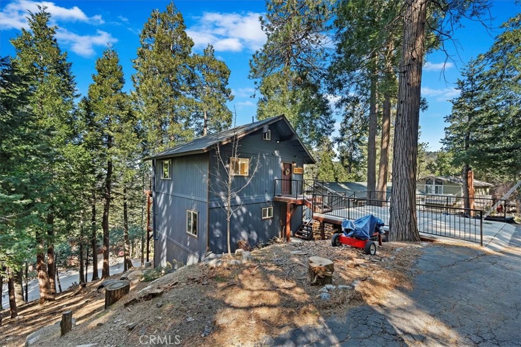 MLS #OC25041566 img 32