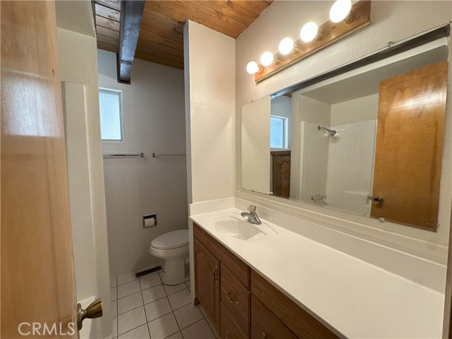 Detail Gallery Image 19 of 51 For 1928 Wilderness Rd, Running Springs,  CA 92382 - 4 Beds | 2 Baths