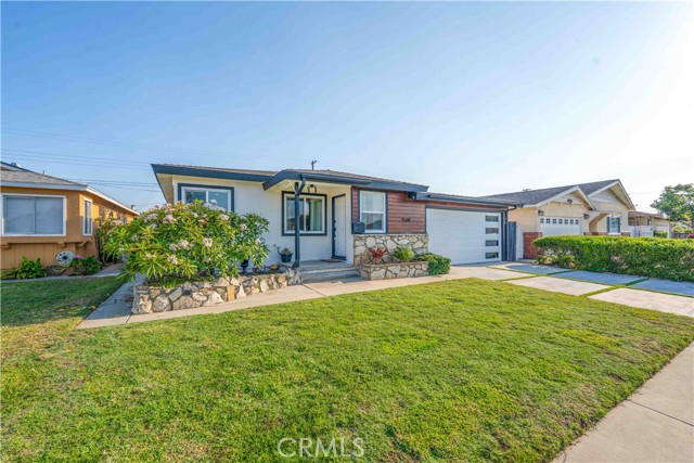 534 W 224th Place, Carson CA: https://media.crmls.org/medias/96d03ae4-f665-4bee-9b23-92ffef35b61b.jpg